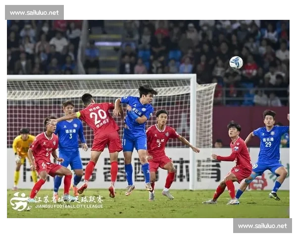 今日足球焦点对决全面解析强强碰撞点燃绿茵激情豪门争锋战术博弈引爆球迷期待