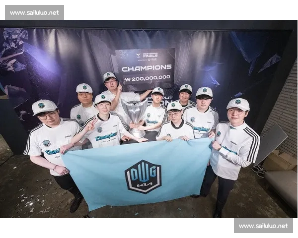 全球电竞赛事资讯速览聚焦赛程战队版本与冠军动态解析前瞻热点风向